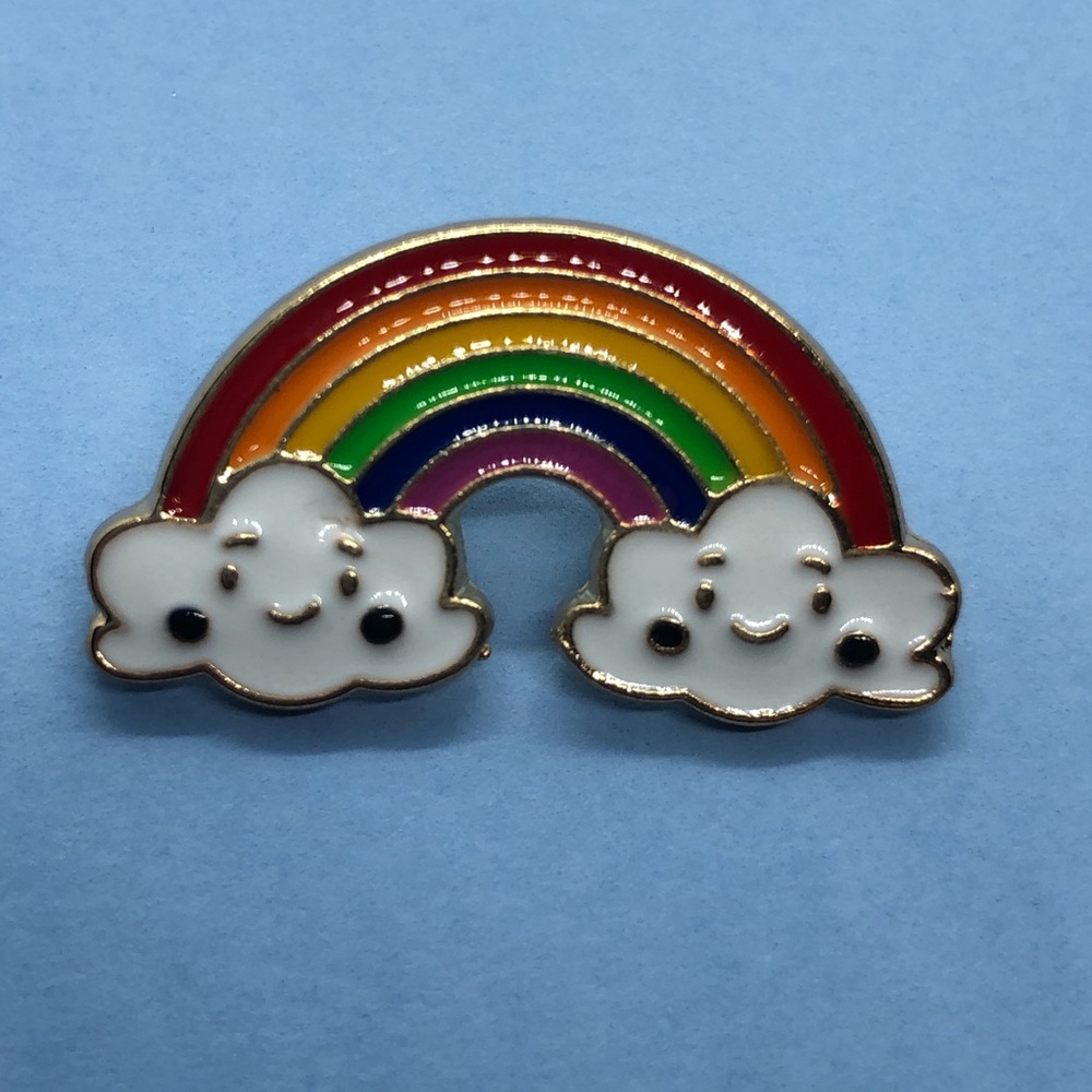 🌻10/$10🌻 Cloud Rainbow Enamel Pin